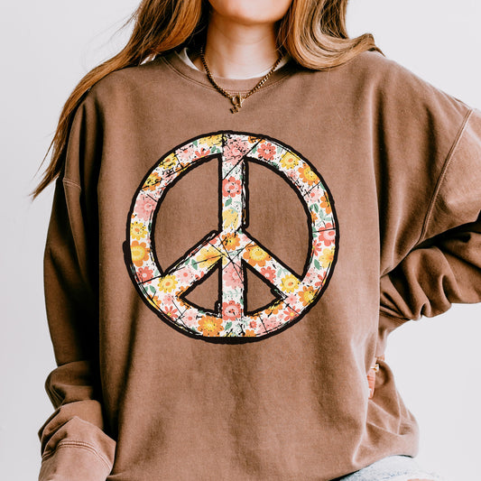 Floral Peace Sign Sweatshirt – Comfort Colors® Boho Pullover | Retro Hippie Cozy Jumper for Women
